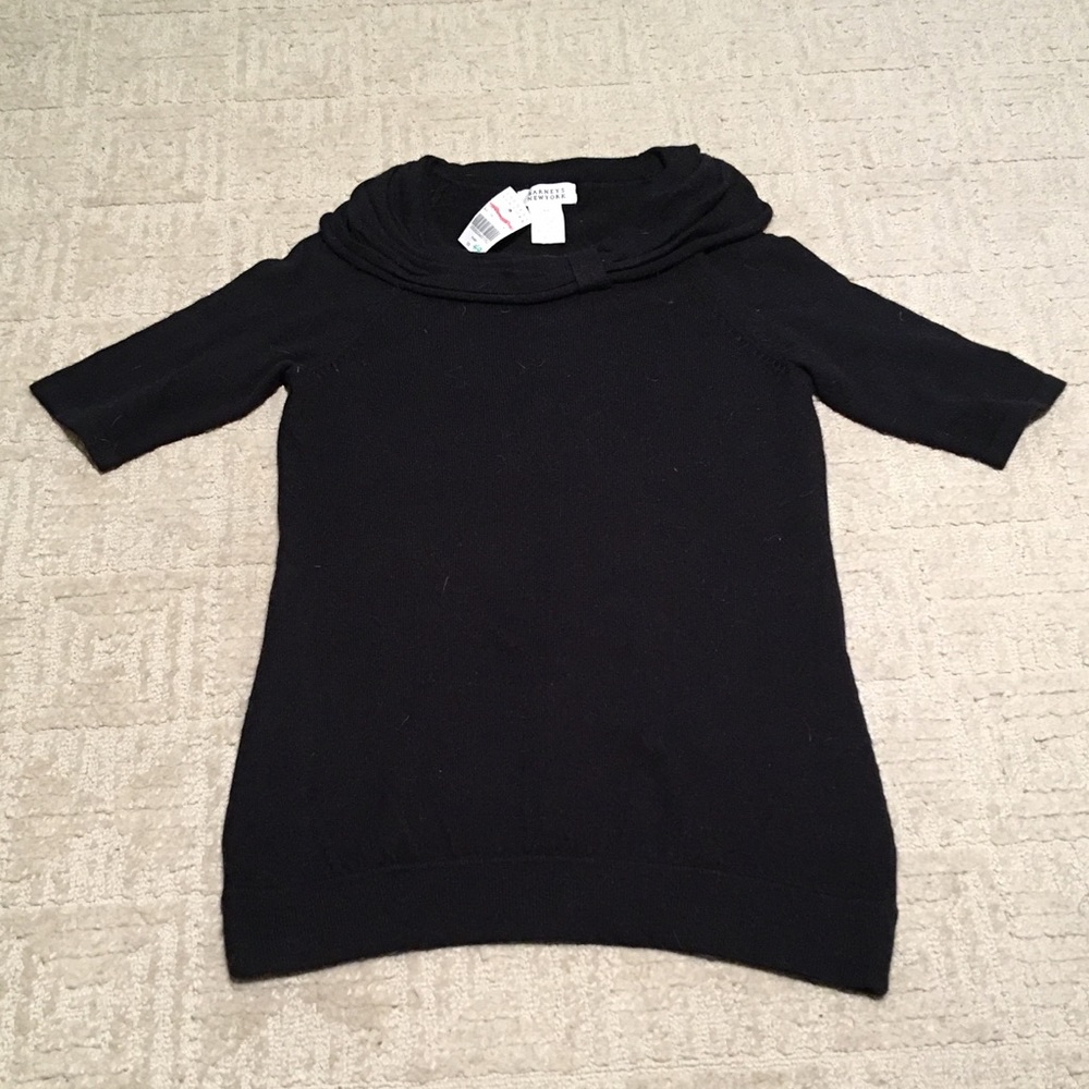 Barney’s short-sleeve sweater